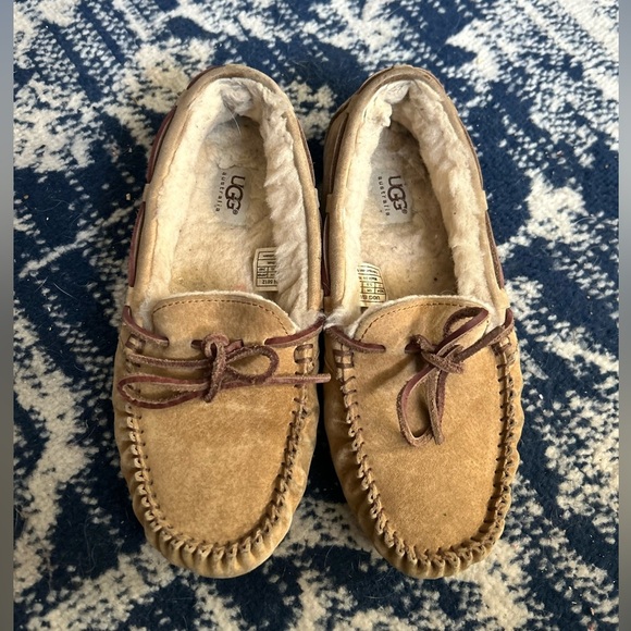 UGG Tan Moccasin Slippers - Picture 1 of 4
